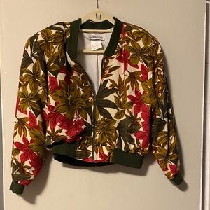 Vintage Editions Chic Floral Bomber Jacket in Red and Green